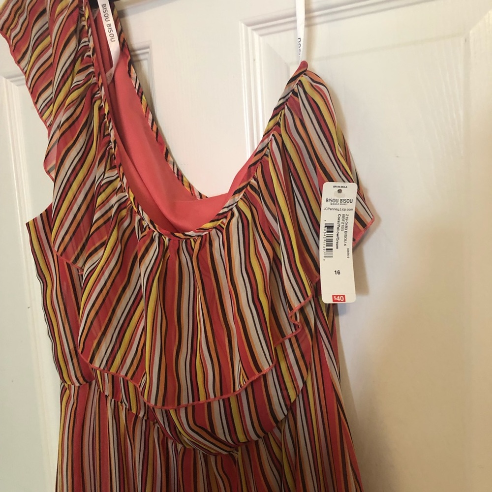 Single shoulder dress